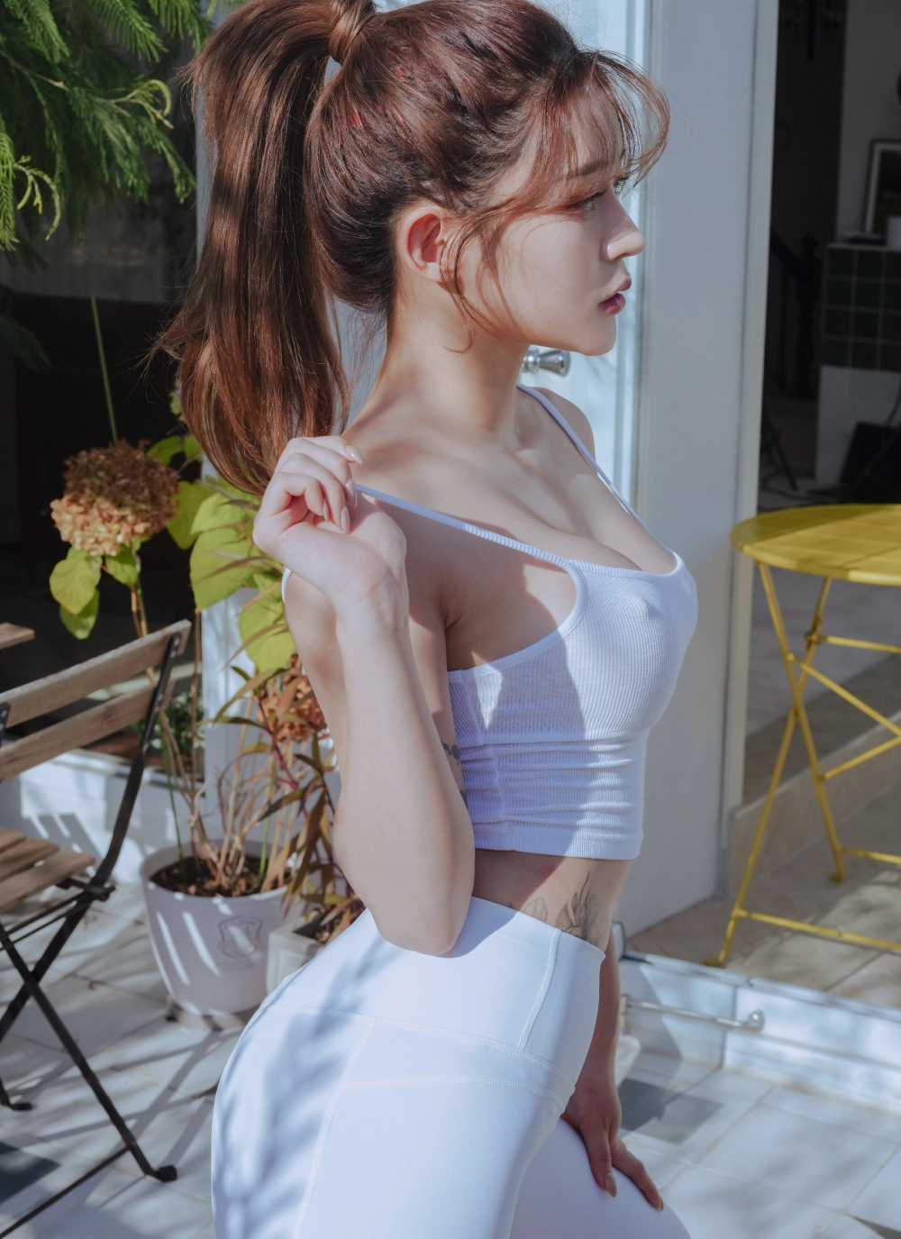 Vẻ sexy của Rahee khiến ai cũng phải say mê