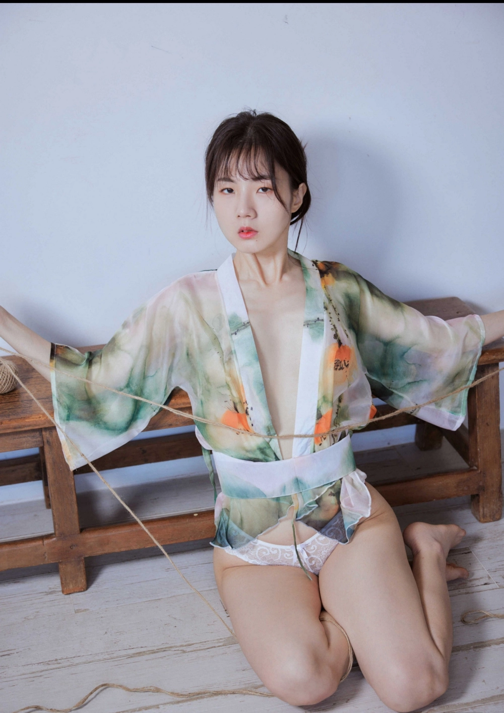 Thần thái gợi cảm của Ray khiến ai cũng xao lòng