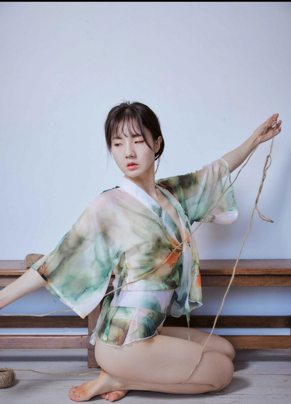 Sức hút nóng bỏng của Ray khiến ai cũng ngẩn ngơ