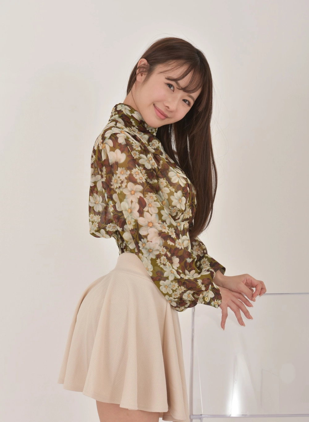 Vẻ đẹp sexy của Rio Kuriyama khiến người xem mê mẩn không rời