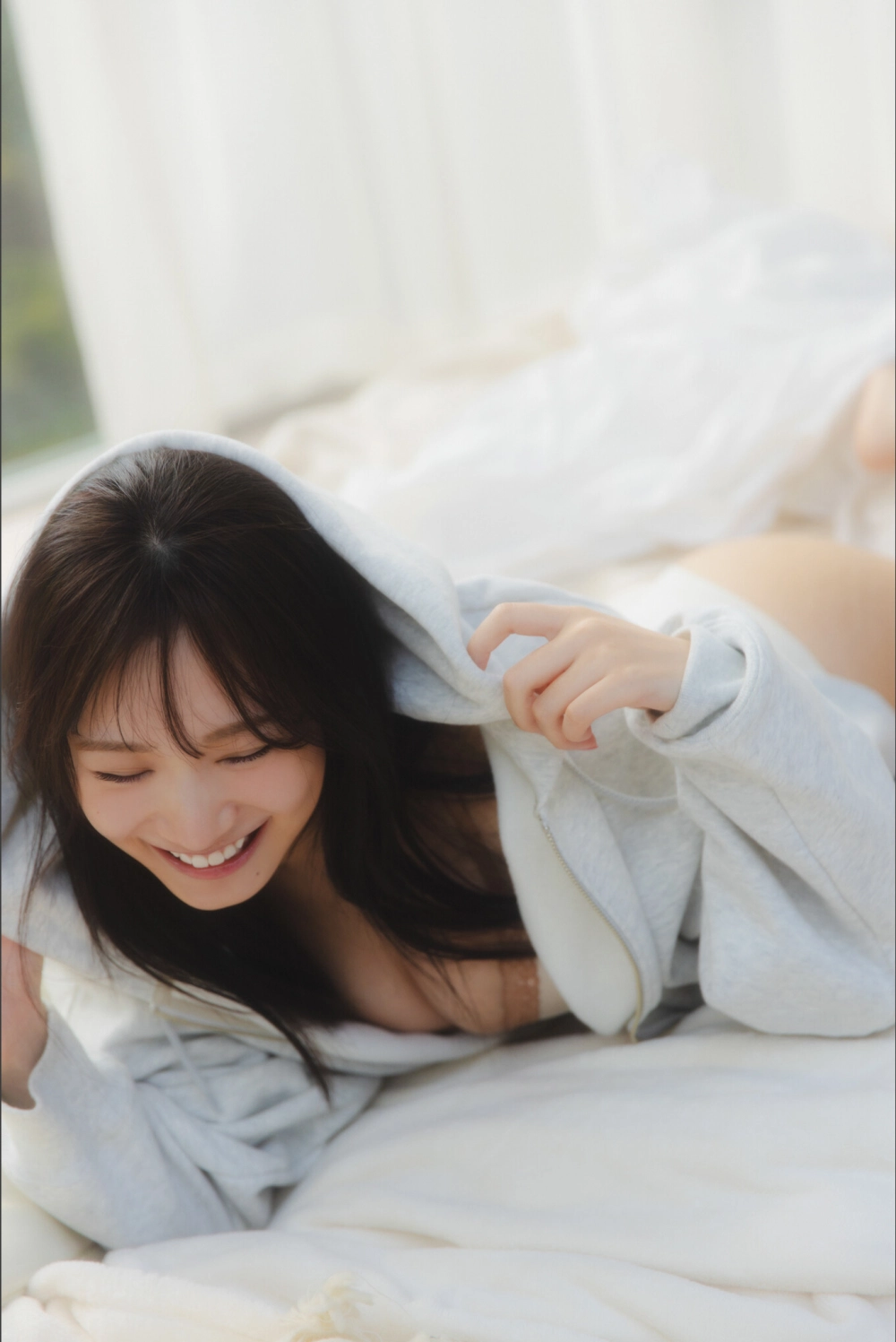 Sumire Yokono mang đến sức hút khó cưỡng với vẻ đẹp nóng bỏng