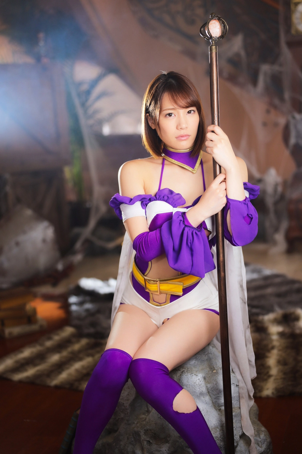 Suzumura Airi quyến rũ và sexy khiến fan hâm mộ đứng ngồi không yên.