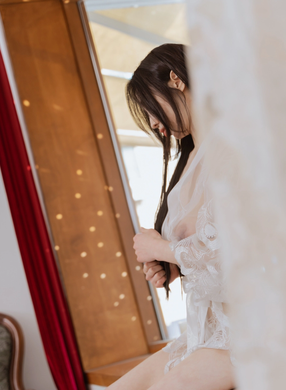 Ánh mắt gợi cảm và nụ cười quyến rũ làm nên thương hiệu YUNHA